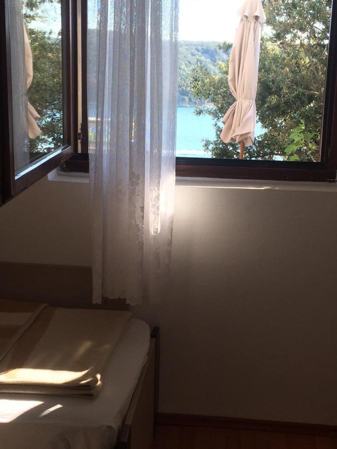 Apartmani Dragica-Prizemlje Kampor Exteriör bild